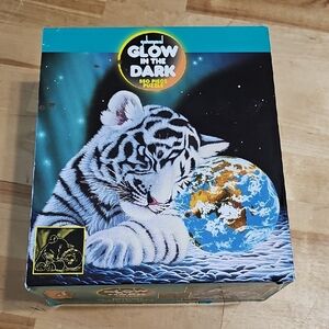 3 for $10 🧩 "Earth Light" Glow In The Dark Puzzle - 550pc